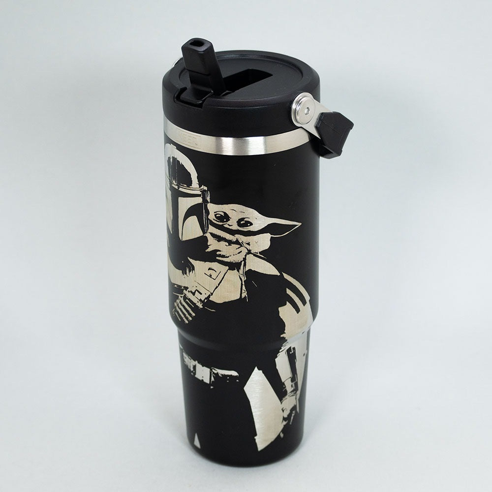x Mayor Botella Insulada Con Mango 850ml Black Star Wars Mandalorian
