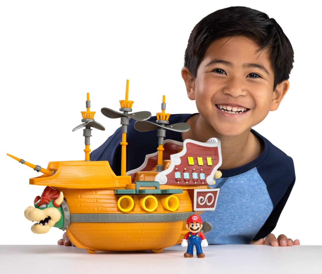 Juego Super Mario Barco Bowser Deluxe con 5 Figuras Playset
