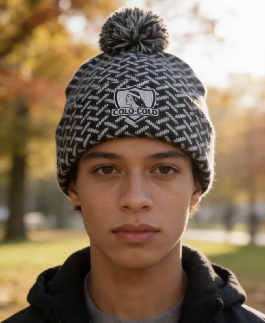 Gorro Pompon Colo Colo