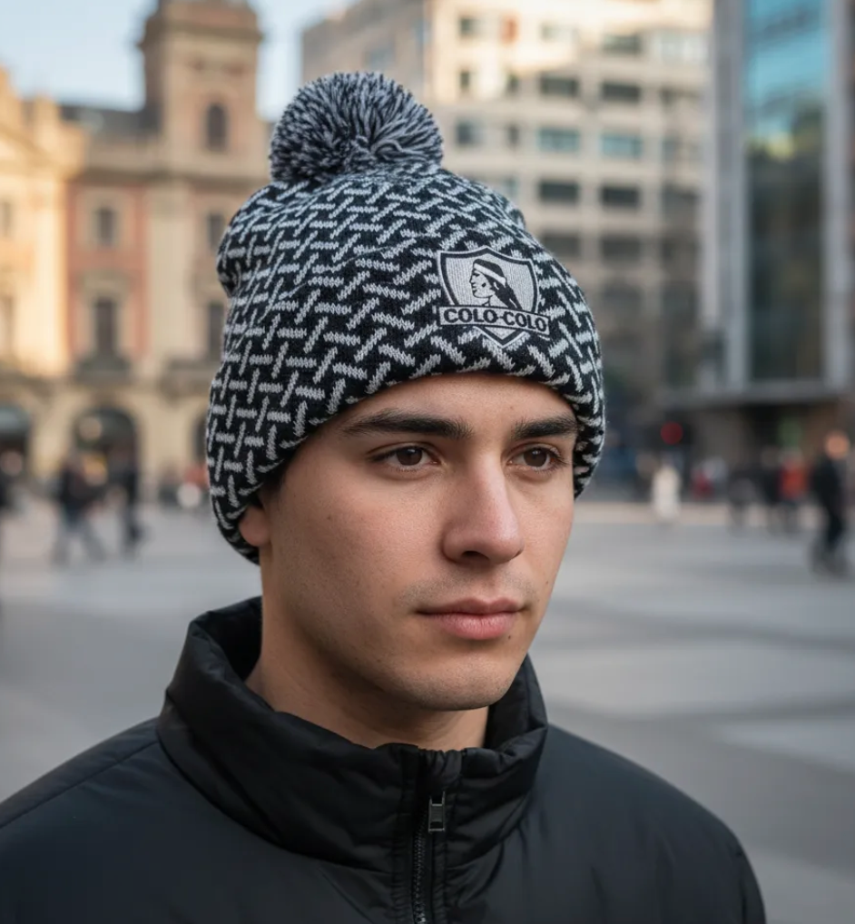 Gorro Pompon Colo Colo